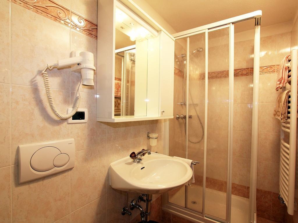 Villa Hilde San Cassiano  Room photo